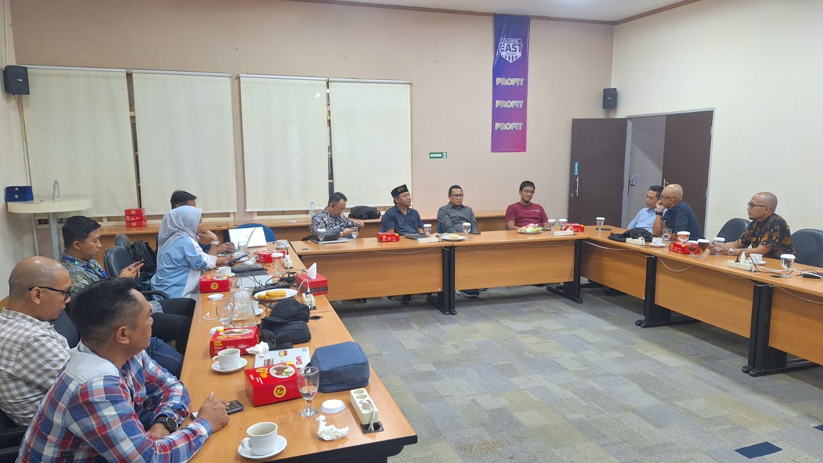 Tim dan layanan BarokahNet